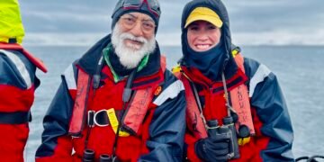 Mandip with a fellow traveller in Svalbard Arctic May 2023