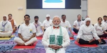 PM Modi at Srinagar Kashmir on International Yoga Day