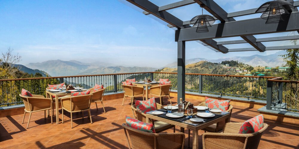 jüSTa Hollow Oak, Mussoorie - Dining